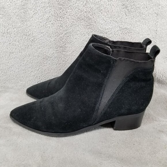 Marc Fisher Shoes Womens Size 6.5 Black Suede Yale Chelsea Ankle Boots *Read* - Picture 1 of 10